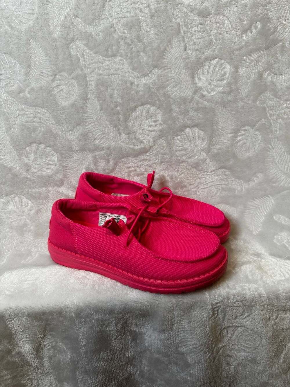 Hey Dude Wendy Funk Mono Electric Pink Shoes Women's Size 6